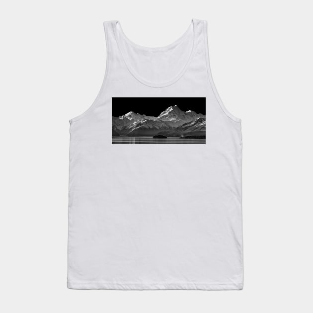 Aoraki across Lake Pukaki Tank Top by charlesk